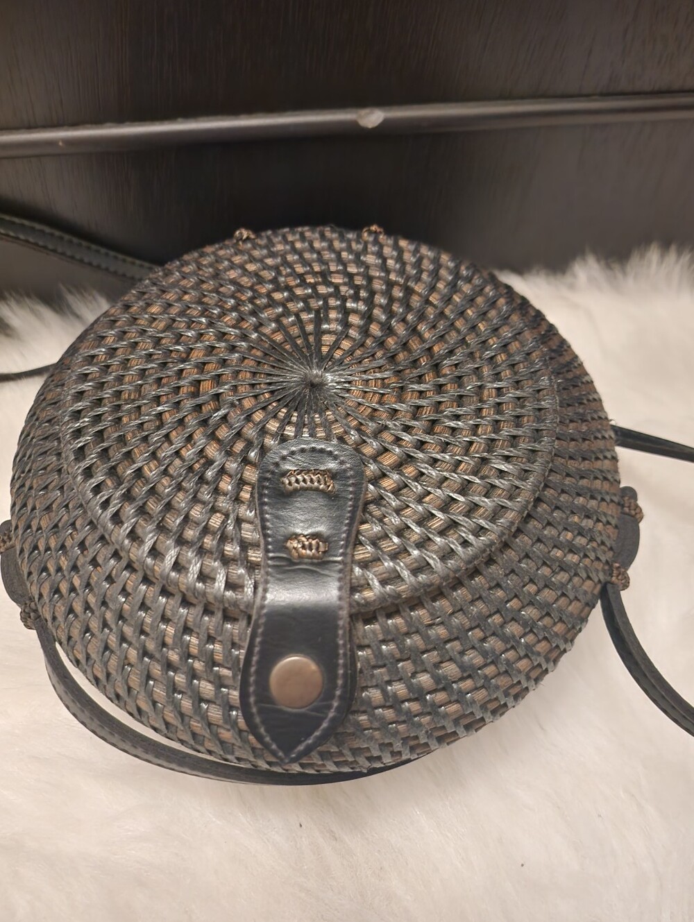 Bali Woven Round Crossbody Bag - Black/Brown